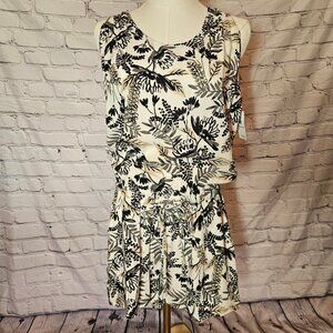 Old Navy Floral Print Romper